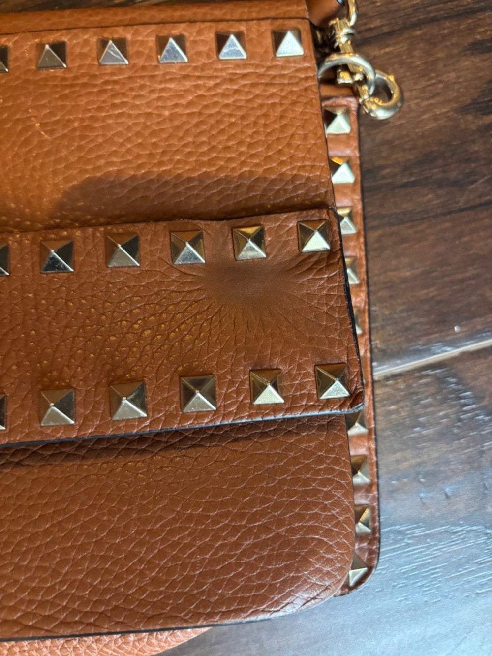 Valentino Garavani Rockstud Crossbody Bag - Picture 5 of 7